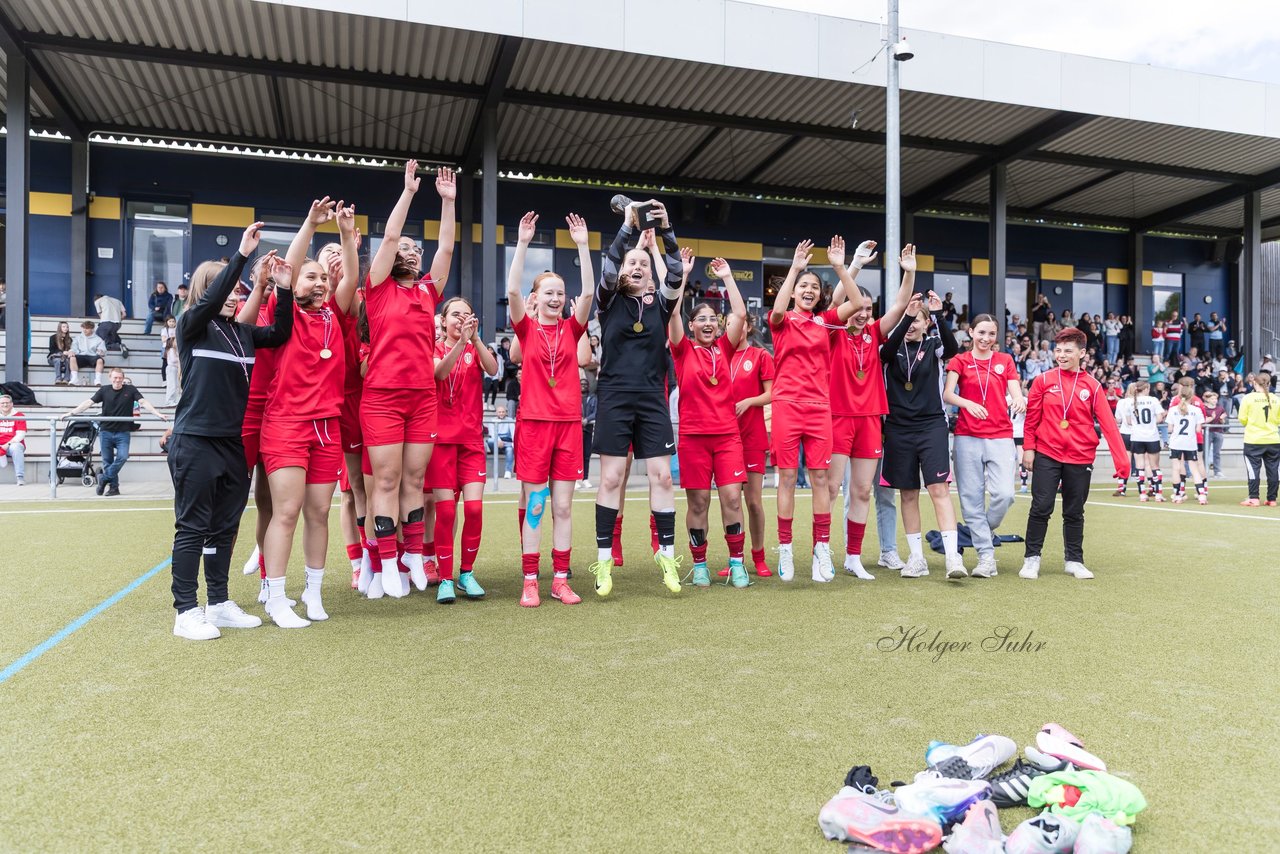 Bild 186 - wCJ Ballfreunde Pokal Finale  Altona 93 - Eimsbuetteler TV : Ergebnis: 0:2
